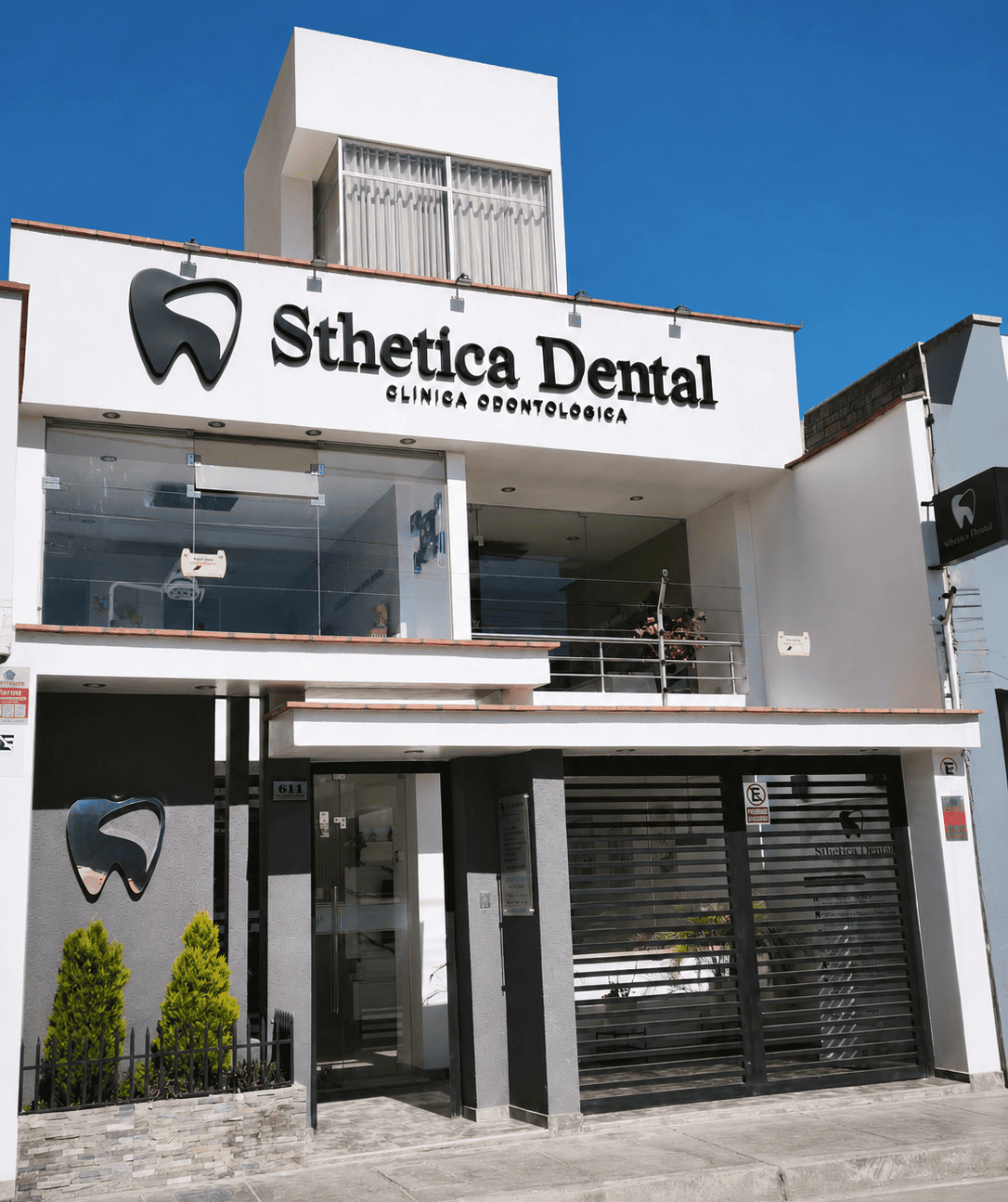 Fachada Clínica